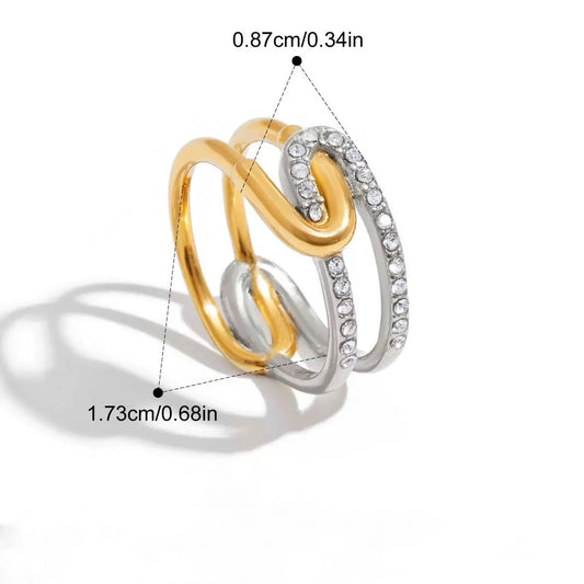 Twisted Crystal Wave Ring